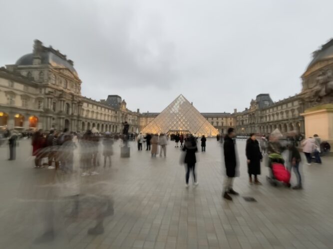 フランスで使えない？実体験から選ぶ海外旅行に最適なカード組み合わせ